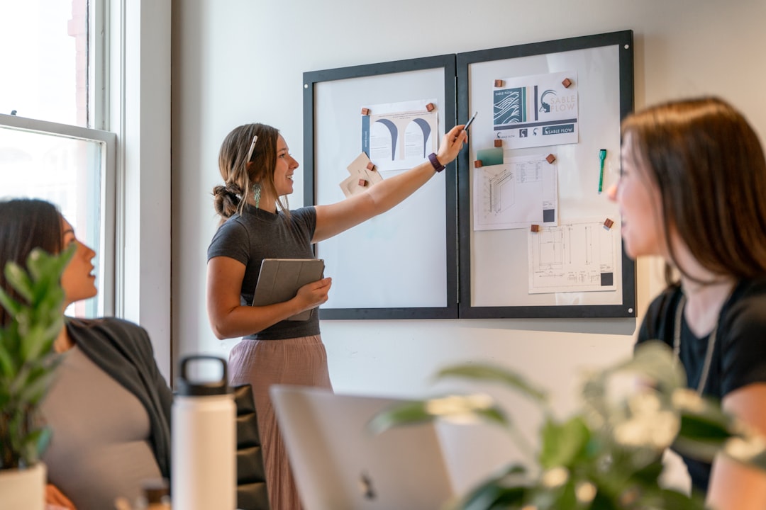 How to Manage Staff Scheduling Without the Sunday Night Panic